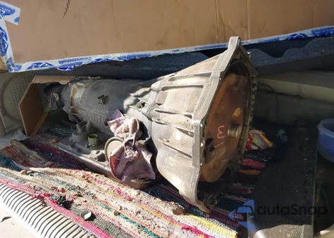 2005 GMC Yukon Xl 1500 Slt z USA, uszkodzony, nr VIN 1GKEC16Z05J117110